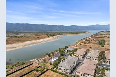 1800 E Lakeshore Drive #1601, Lake Elsinore, CA 92530 - Photo 24