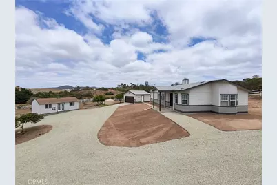40705 Calle Vecina, Temecula, CA 92592 - Photo 4