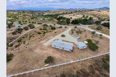 40705 Calle Vecina, Temecula, CA 92592 - Photo 1