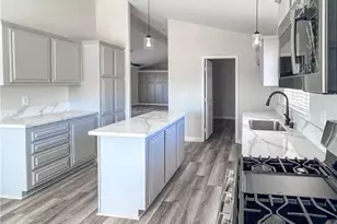 40705 Calle Vecina, Temecula, CA 92592 - Photo 10