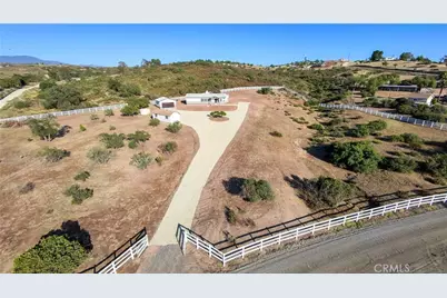 40705 Calle Vecina, Temecula, CA 92592 - Photo 36