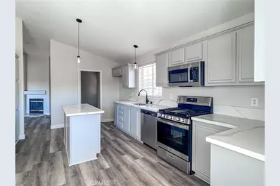 40705 Calle Vecina, Temecula, CA 92592 - Photo 10