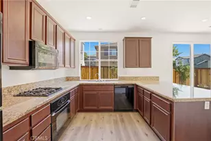 31598 31598 Six Rivers Ct, Temecula, CA 92592 - Photo 18