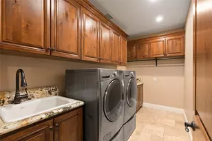 21128 Via Los Laureles, Murrieta, CA 92562 - Photo 24
