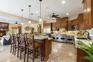 21128 Via Los Laureles, Murrieta, CA 92562 - Photo 16