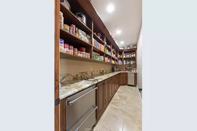 21128 Via Los Laureles, Murrieta, CA 92562 - Photo 18