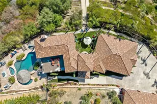 21128 Via Los Laureles, Murrieta, CA 92562 - Photo 58