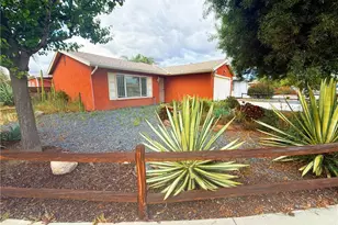 2410 El Toro, Hemet, CA 92545 - Photo 2