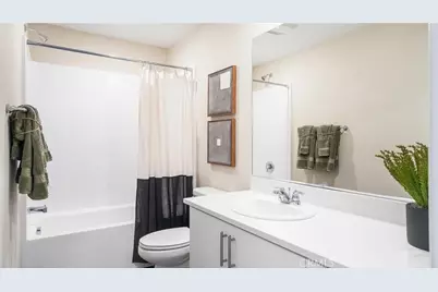 17913 Hawes Court, Hesperia, CA 92345 - Photo 12