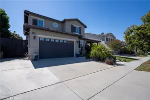 24037 Via Alisol, Murrieta, CA 92562 - Photo 2