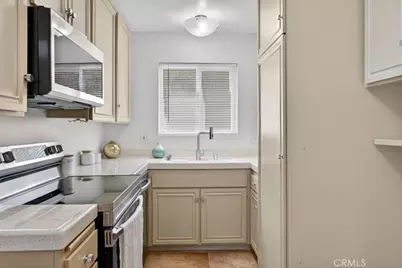 28500 Via Princesa #D, Murrieta, CA 92563 - Photo 14
