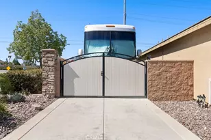 29100 Redwood, Menifee, CA 92584 - Photo 2