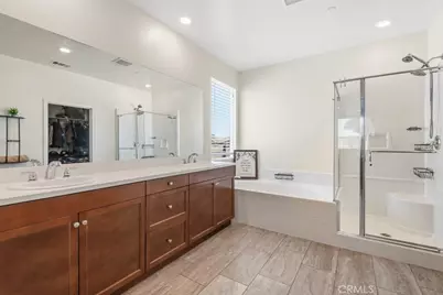 29100 Redwood, Menifee, CA 92584 - Photo 14