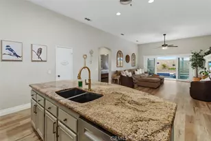 25346 Robinson Creek Ln, Menifee, CA 92584 - Photo 16