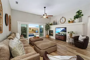 25346 Robinson Creek Ln, Menifee, CA 92584 - Photo 10