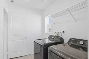 1321 Haven, Hemet, CA 92543 - Photo 36