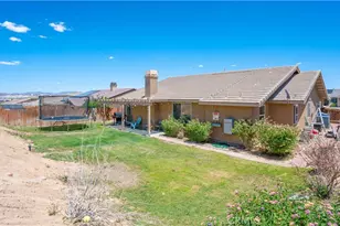 5228 Verenda, 29 Palms MCB, CA 92277 - Photo 34