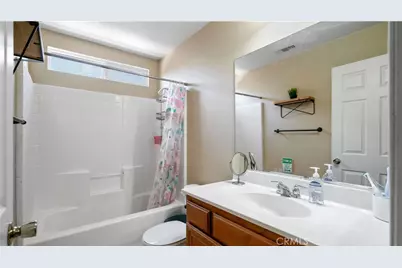 5228 Verenda, 29 Palms MCB, CA 92277 - Photo 32