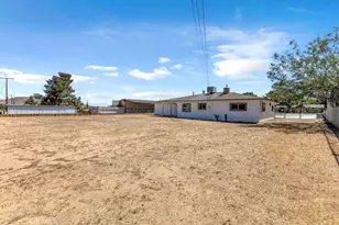 7120 La Habra, Yucca Valley, CA 92284 - Photo 44