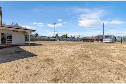 7120 La Habra, Yucca Valley, CA 92284 - Photo 42