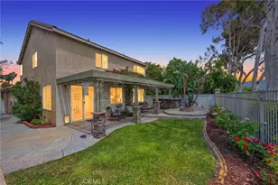 31881 Via Tafalla, Temecula, CA 92592 - Photo 2