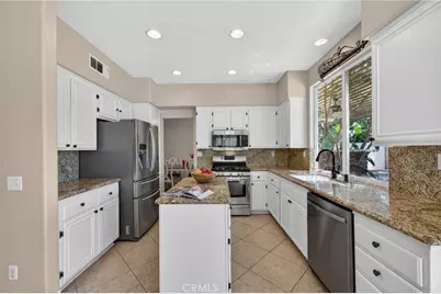 31881 Via Tafalla, Temecula, CA 92592 - Photo 20
