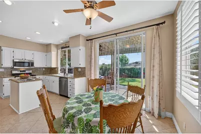 31881 Via Tafalla, Temecula, CA 92592 - Photo 18