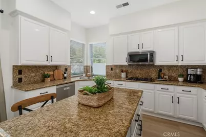 37672 Oxford Drive, Murrieta, CA 92562 - Photo 14