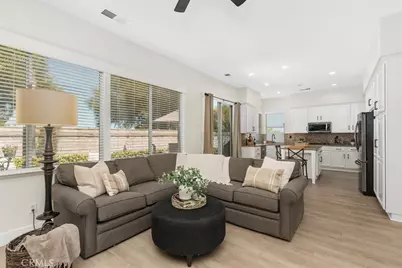 37672 Oxford Drive, Murrieta, CA 92562 - Photo 12