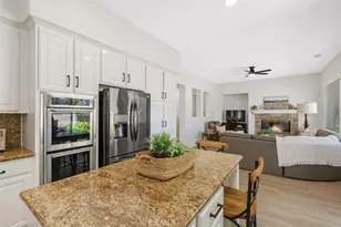 37672 Oxford Dr, Murrieta, CA 92562 - Photo 16