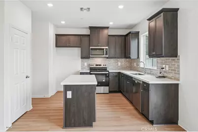 27071 Kodiak Court, Menifee, CA 92586 - Photo 8