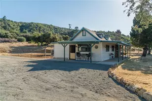 60861 Burnt Valley Rd, Anza, CA 92539 - Photo 2