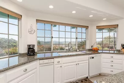 31499 Lake Vista Cir, Bonsall, CA 92003 - Photo 14