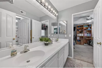 26110 Shady Brook, Murrieta, CA 92563 - Photo 30