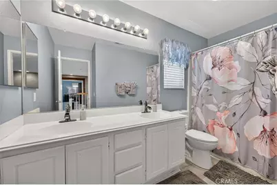26110 Shady Brook, Murrieta, CA 92563 - Photo 32