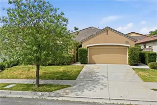 34343 Blossoms, Lake Elsinore, CA 92532 - Photo 2