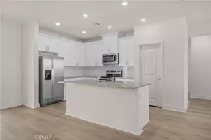 14836 Desert Lily Ct, Apple Valley, CA 92307 - Photo 2