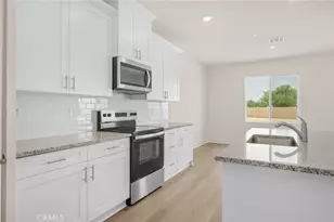 14538 Indigo, Apple Valley, CA 92307 - Photo 2
