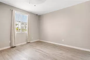 31409 Darlington Oak Dr, Winchester, CA 92596 - Photo 12