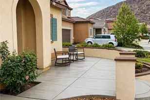 28437 Pinon Ct, Winchester, CA 92596 - Photo 4