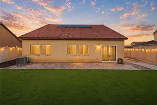 28437 Pinon Ct, Winchester, CA 92596 - Photo 6