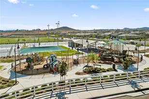 32084 Richardson St, Menifee, CA 92584 - Photo 54