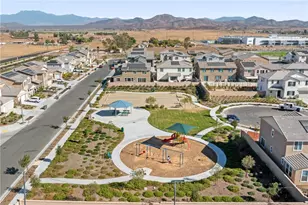 32084 Richardson St, Menifee, CA 92584 - Photo 52