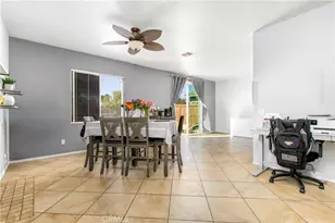 31652 Umbria Ln, Winchester, CA 92596 - Photo 10