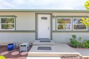 25340 Sultanas, Homeland, CA 92548 - Photo 6