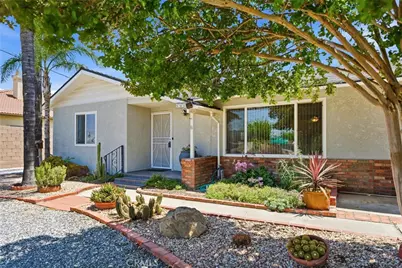 590 N Hemet Street, Hemet, CA 92544 - Photo 2