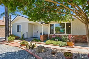 590 N Hemet St, Hemet, CA 92544 - Photo 2