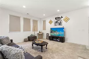 35342 Marabella Ct, Winchester, CA 92596 - Photo 12