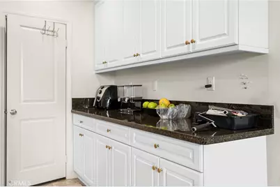 35342 Marabella Court, Winchester, CA 92596 - Photo 10