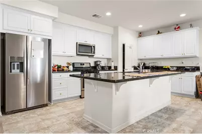 35342 Marabella Court, Winchester, CA 92596 - Photo 6